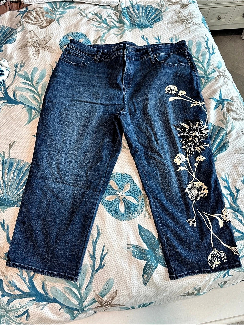 Chico’s Slimming Girlfriend Slim Leg Floral Slim Leg Jeans